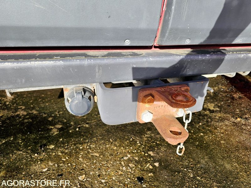 Fourgon utilitaire RENAULT TRAFIC - 1997 - 92410KM - 8311QX41