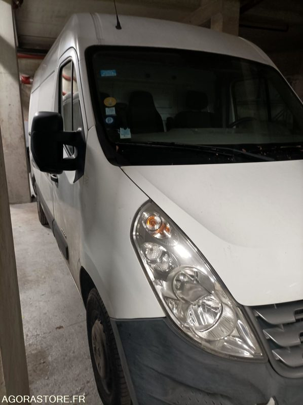 Fourgon utilitaire Renault Master - 2010 - 142 000 km