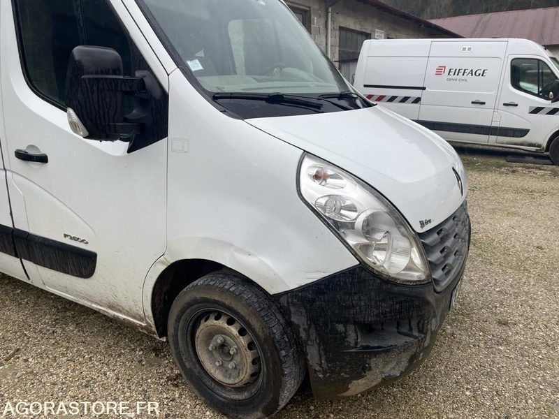 Fourgon utilitaire Renault Master - 2011 - 221285 - BP976HX