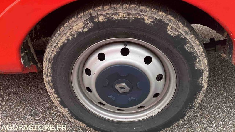 Fourgon utilitaire Renault Master dci120 - 31/07/2003