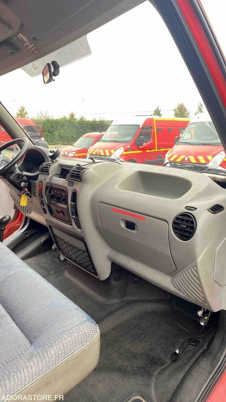 Fourgon utilitaire Renault Master dci120 - 31/07/2003