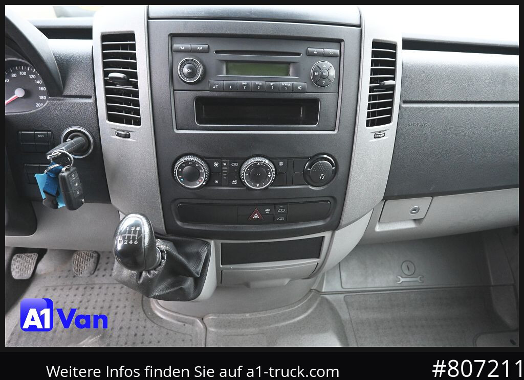 Fourgon utilitaire VOLKSWAGEN Crafter 35 L2H2 Kastenwagen, Klima, AHK