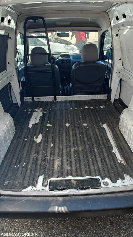 Fourgonnette CITROEN BERLINGO - ER-381-ST