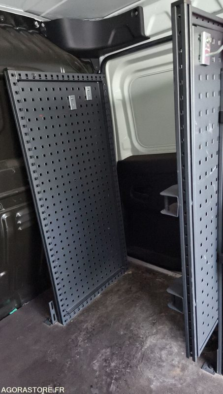 Fourgonnette FIAT DOBLO - 02/11/2016 - 66549kms - EG151LT