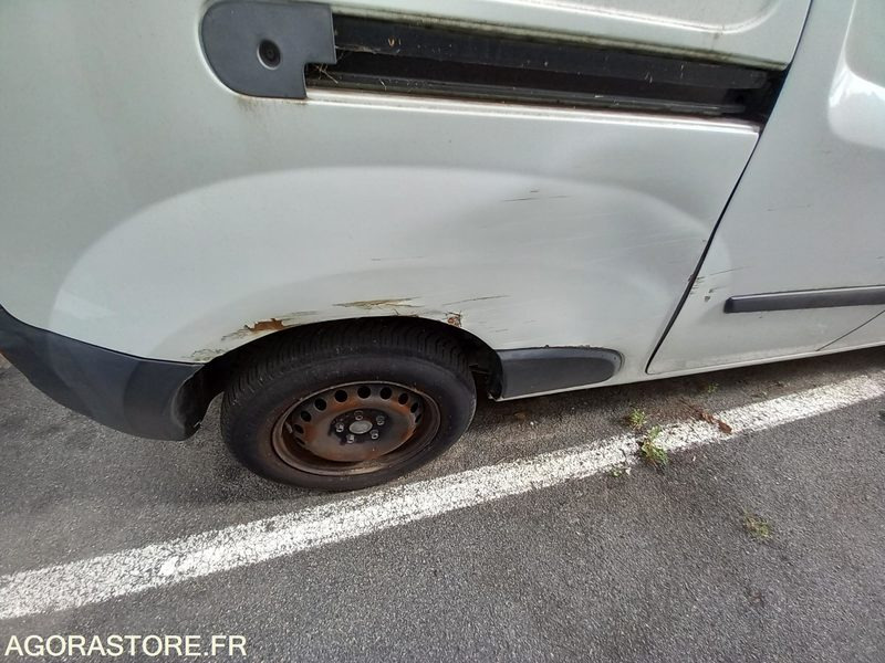 Fourgonnette Fourgonnette frigorifique RENAULT - CN707CZ