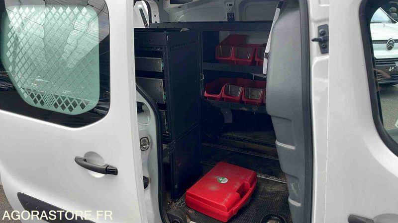 Fourgonnette PEUGEOT PARTNER DANGEL - 2016 - 194550KM - EE566FD