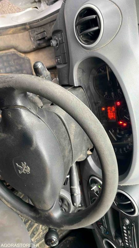 Fourgonnette PEUGEOT PARTNER DANGEL - 2016 - 194550KM - EE566FD