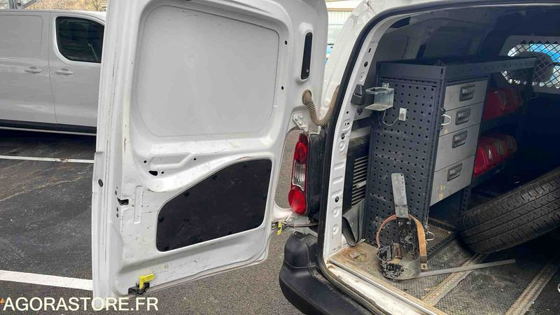 Fourgonnette PEUGEOT PARTNER DANGEL - 2016 - 194550KM - EE566FD