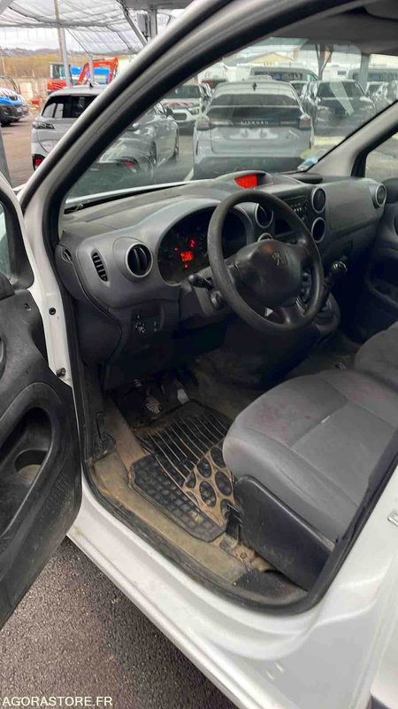 Fourgonnette PEUGEOT PARTNER DANGEL - 2016 - 194550KM - EE566FD