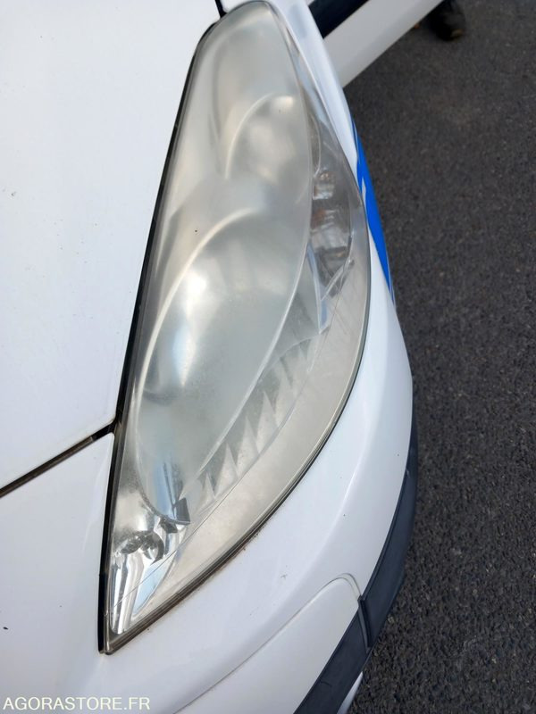 Fourgonnette Peugeot Partner BL028QY