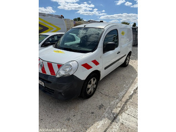 Fourgonnette  RENAULT KANGOO - 2011 - 132800 KM (P1004226)