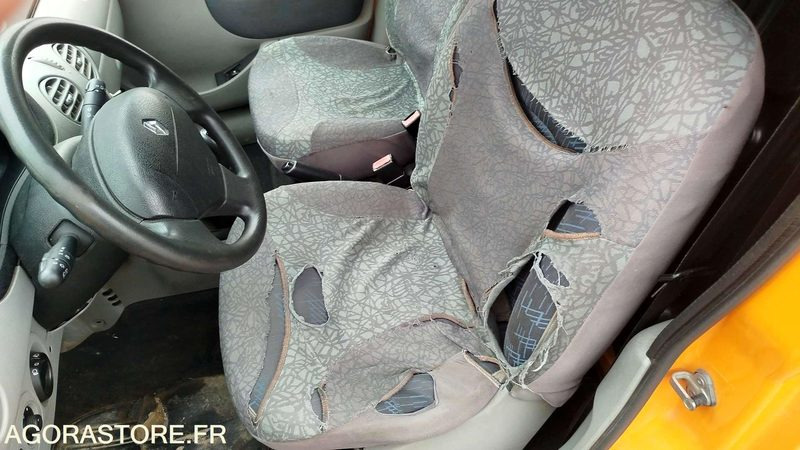 Fourgonnette Renault Kangoo - 2008 - 179708km - 66CFH31