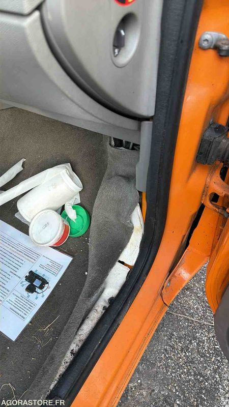 Fourgonnette Renault Kangoo - 2009 - AF-110-HS