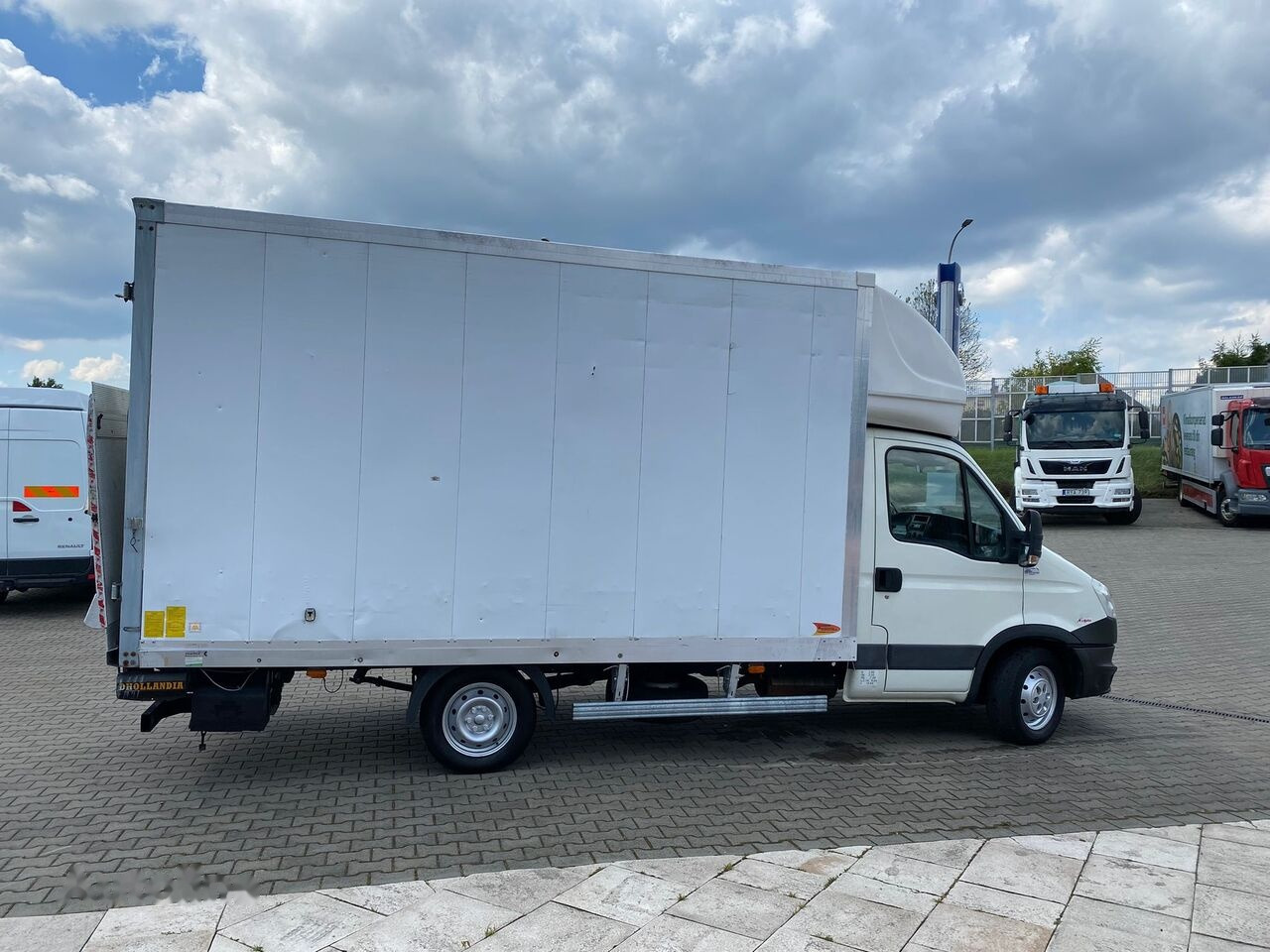 Fourgon grand volume IVECO Daily 35 S 13 , Works fine Engine and gearbox top, Transport EU: photos 8
