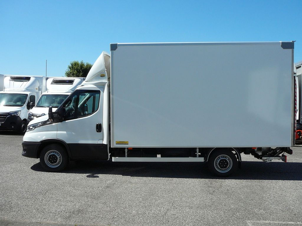 Fourgon grand volume neuf Iveco Daily 35S18 Koffer Ladebordwand Navi R-Cam: photos 7