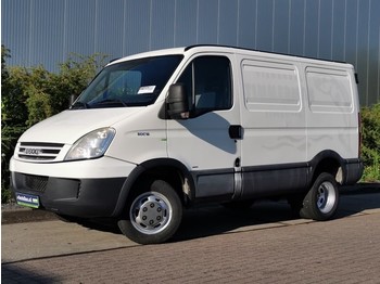 Fourgon utilitaire Iveco Daily 50 C 15 luchtgeremd 10 to: photos 1
