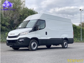 Véhicule utilitaire Iveco Daily L2H2 12m³ Euro 6