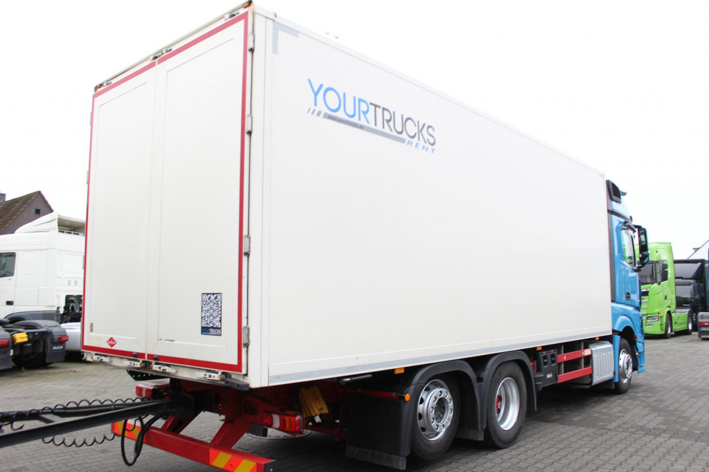 Véhicule utilitaire Mercedes-Benz Actros 2548 Koffer Retarder Schlafkab Kühlbox