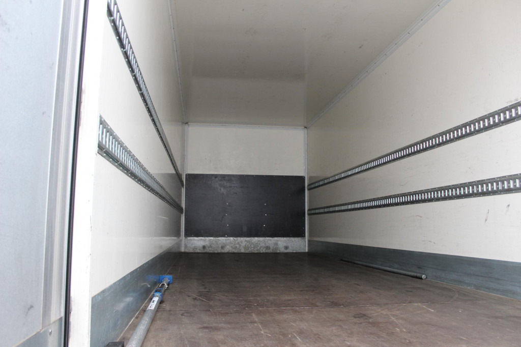 Véhicule utilitaire Mercedes-Benz Actros 2548 Koffer Retarder Schlafkab Kühlbox