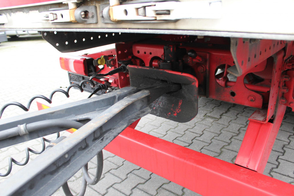 Véhicule utilitaire Mercedes-Benz Actros 2548 Koffer Retarder Schlafkab Kühlbox