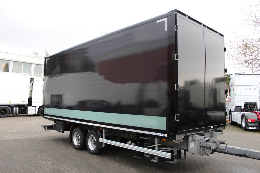 Véhicule utilitaire Mercedes-Benz Atego 1530 Koffer DS Schlafkab Durchladen 99Tkm!