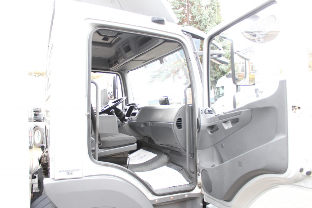 Véhicule utilitaire Mercedes-Benz Atego 818 Koffer Klima LDW Schalter LBW