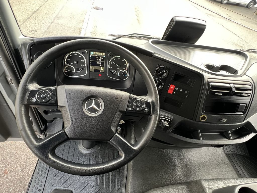 Mercedes-Benz Atego 823L Pritsche 7,2m LBW Klima Automatik  en leasing Mercedes-Benz Atego 823L Pritsche 7,2m LBW Klima Automatik: photos 12