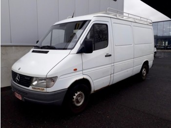 Véhicule utilitaire Mercedes-Benz Sprinter 312D