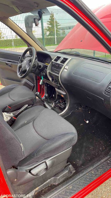 Véhicule utilitaire Nissan Terrano II 2,7TD	- 26/05/2004