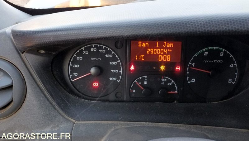 Utilitaire benne Iveco 35C13 - 2013 - 290004kms - CX-404-AK