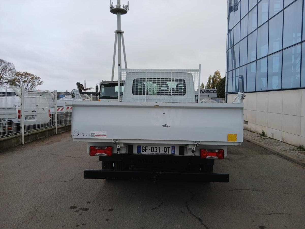 Utilitaire benne Iveco 35.140