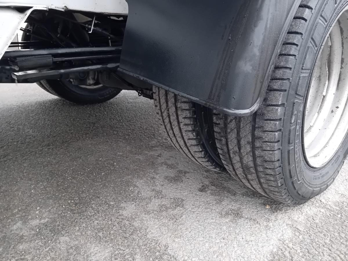 Utilitaire benne Mercedes Sprinter 516 CDI