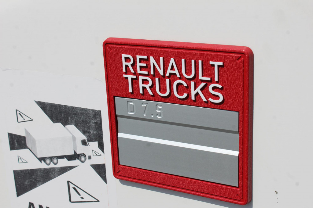 Utilitaire frigorifique Renault D 7.5 E6  Kühler  LBW+Rolltor Strom Klima 53Tkm!