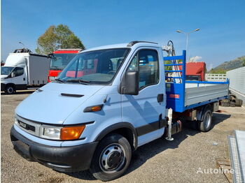 Utilitaire plateau IVECO 35C11