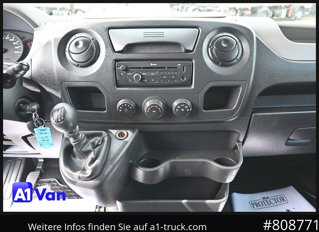 Utilitaire plateau RENAULT Master Pritsche Doka, AHK 3,5Tonnen , Klima, Luftfederung