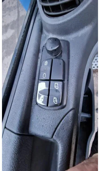 Utilitaire rideaux coulissants (PLSC) Mercedes-Benz blatt 7m Pritsche E5 Klima Schalter
