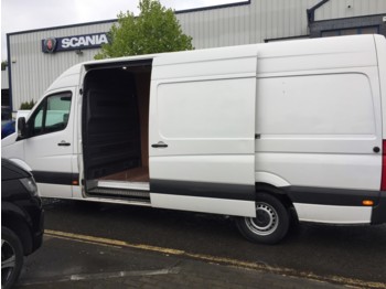 Fourgon utilitaire VW Crafter: photos 1