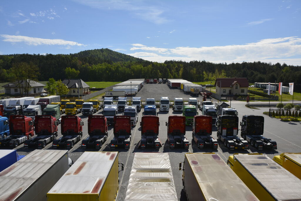 DUETDUDA - Semi-remorques - Année: 2018 undefined: photos 9