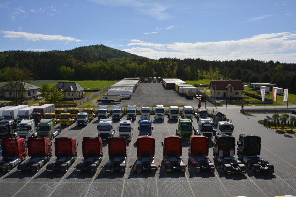 DUETDUDA - Semi-remorques - Année: 2018 undefined: photos 8