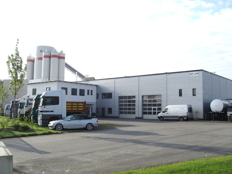 LKW Lasic GmbH - Camions undefined: photos 1