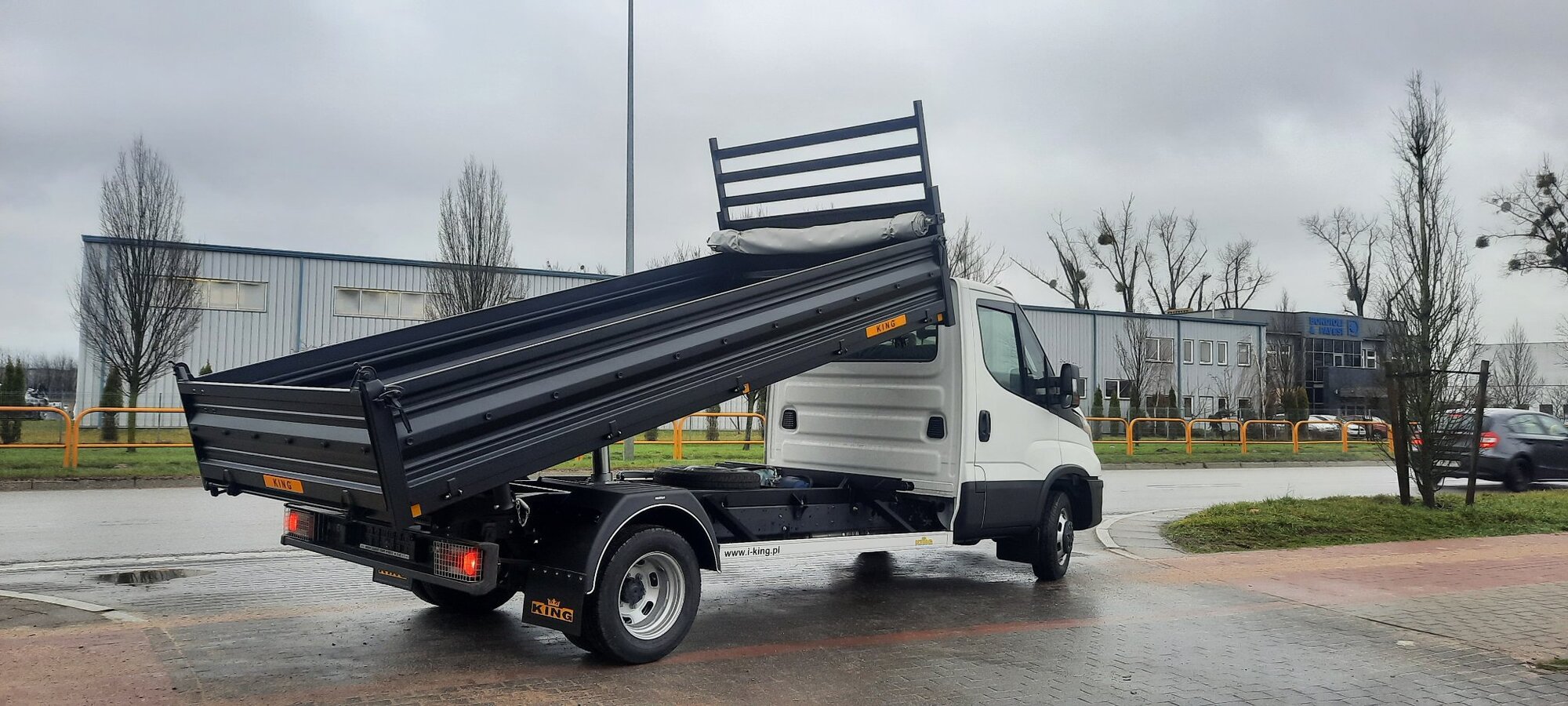 KING Vehicle Body Builder - Annonce de vente undefined: photos 6