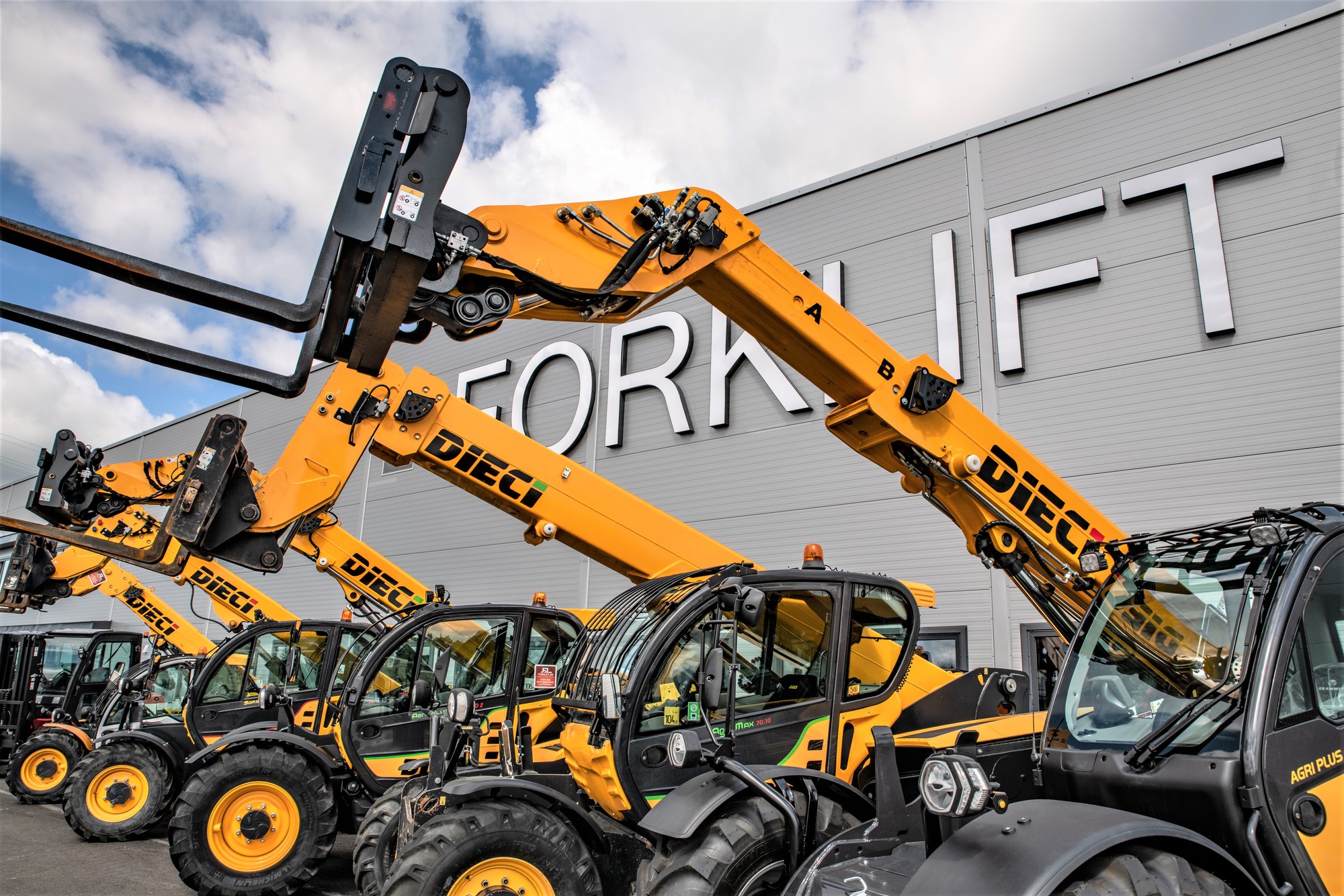 FORKLIFT OU - Matériels de manutention LINDE H - opportunité de location undefined: photos 1