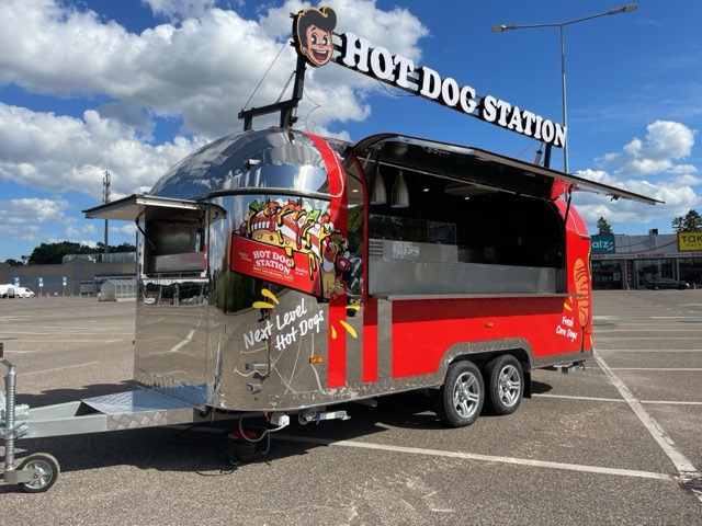 SHINE - American Food Truck - Annonce de vente undefined: photos 14