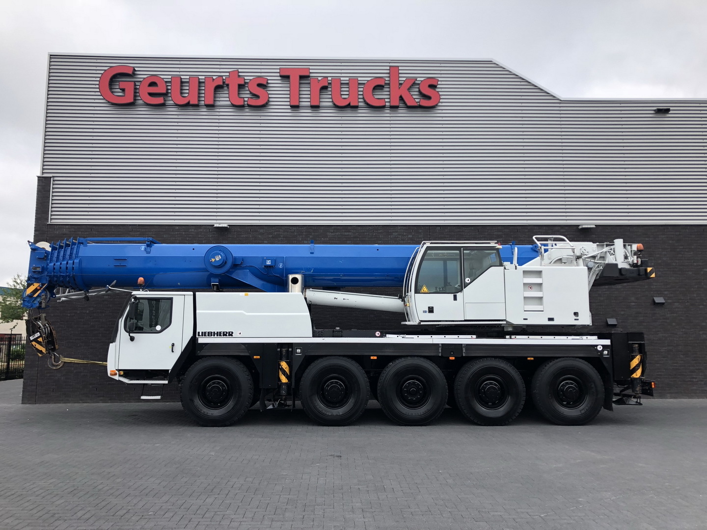 Geurts Trucks B.V. undefined: photos 27