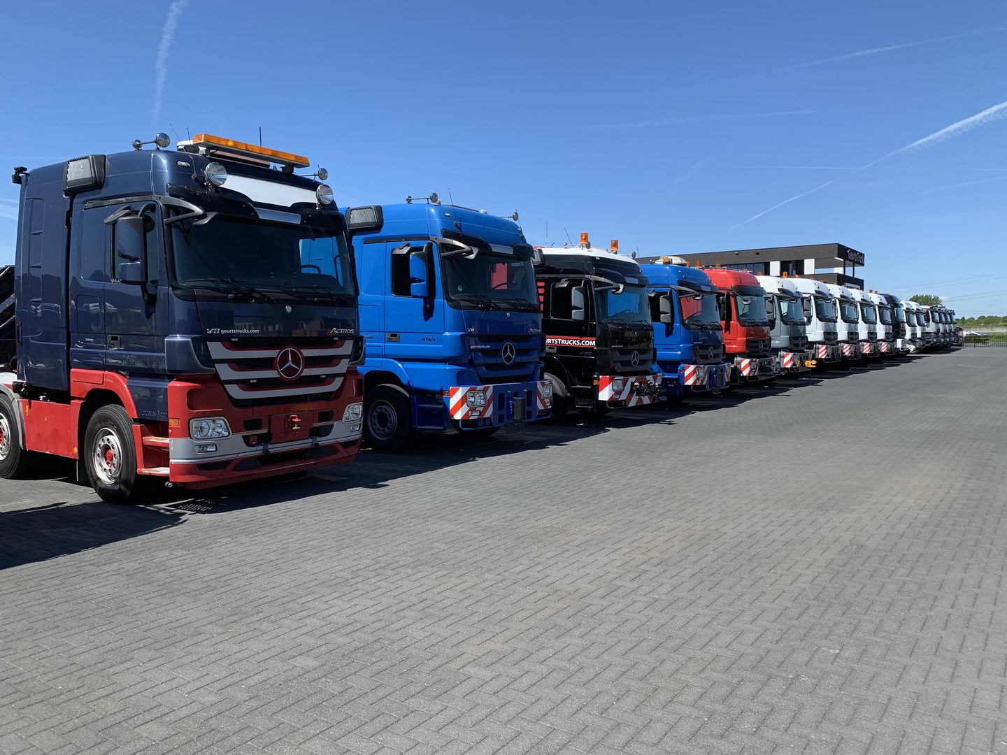 Geurts Trucks B.V. undefined: photos 12