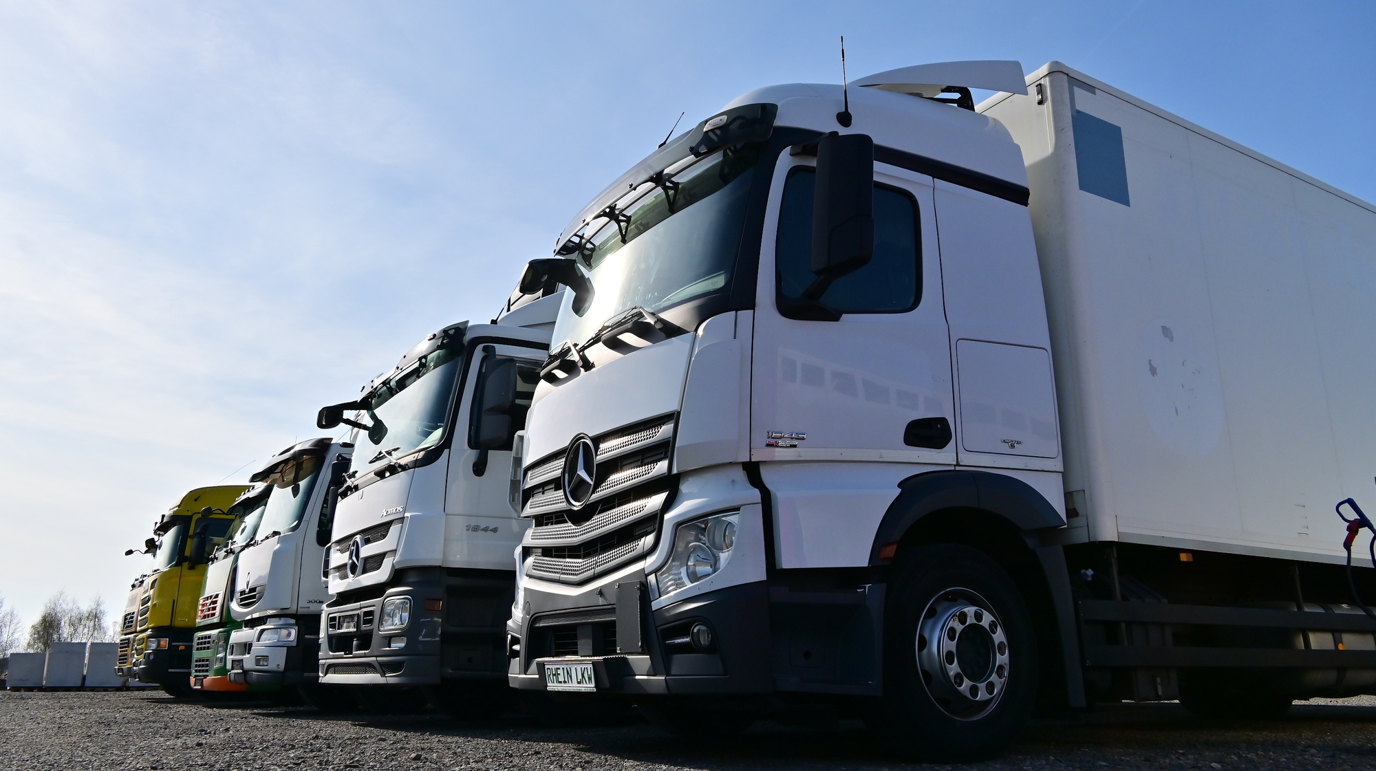 Rhein Trucks GmbH undefined: photos 3