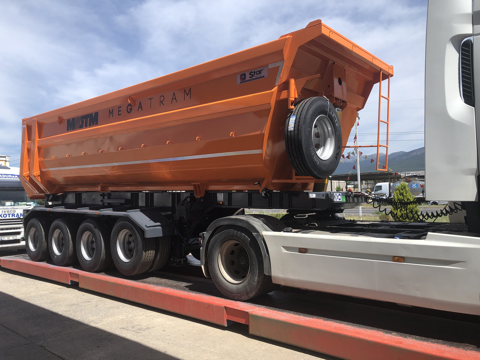 STAR YAGCILAR undefined: photos 17