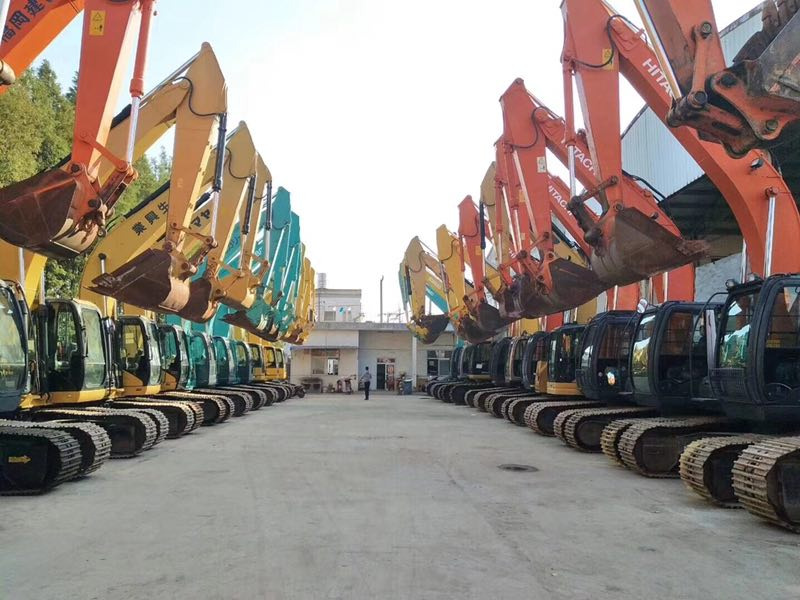 Shanghai Walila Engineering Machinery Co., Ltd. - Engins de chantier CATERPILLAR undefined: photos 1