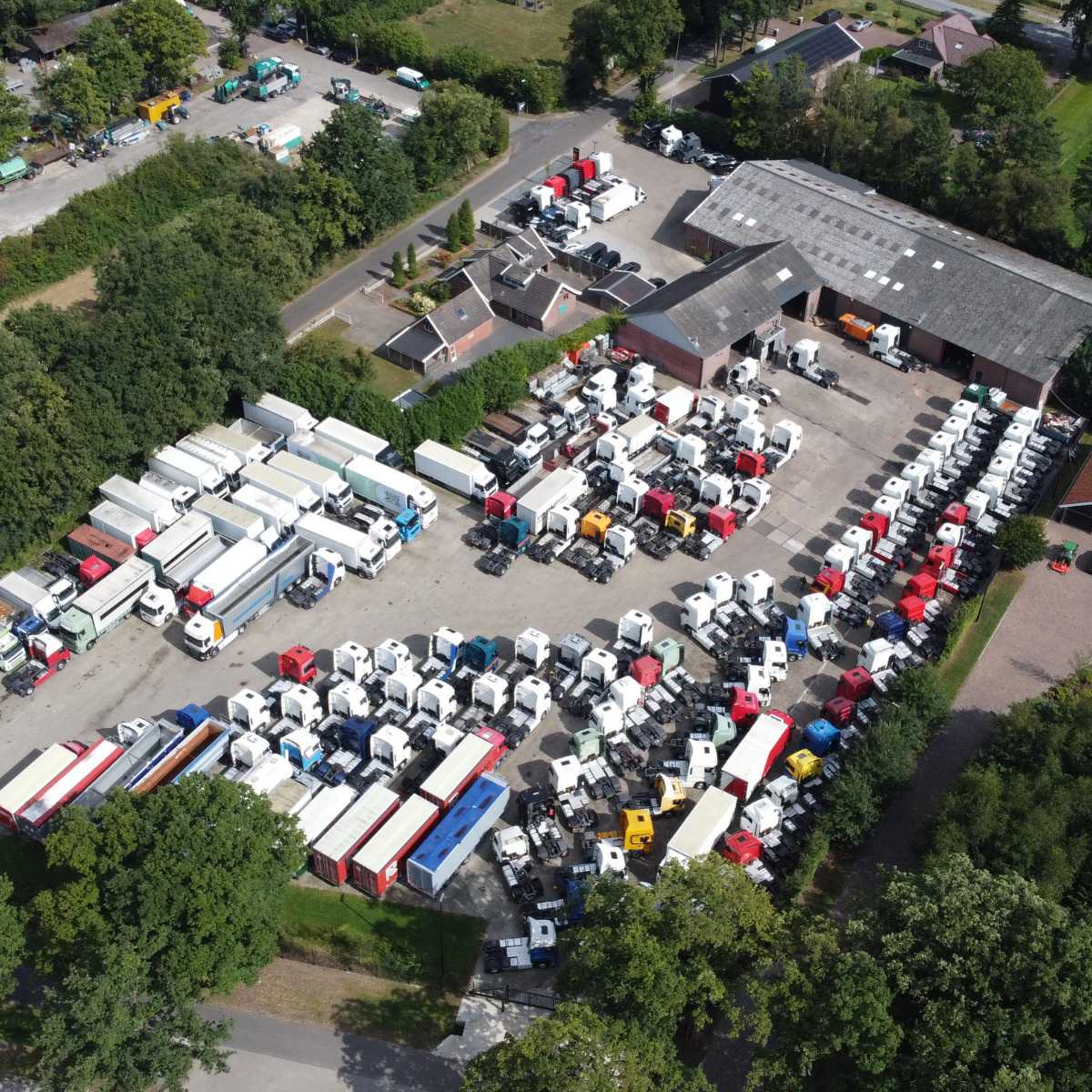 Hesselink Trucks B.V. - Semi-remorques SOMMER undefined: photos 7