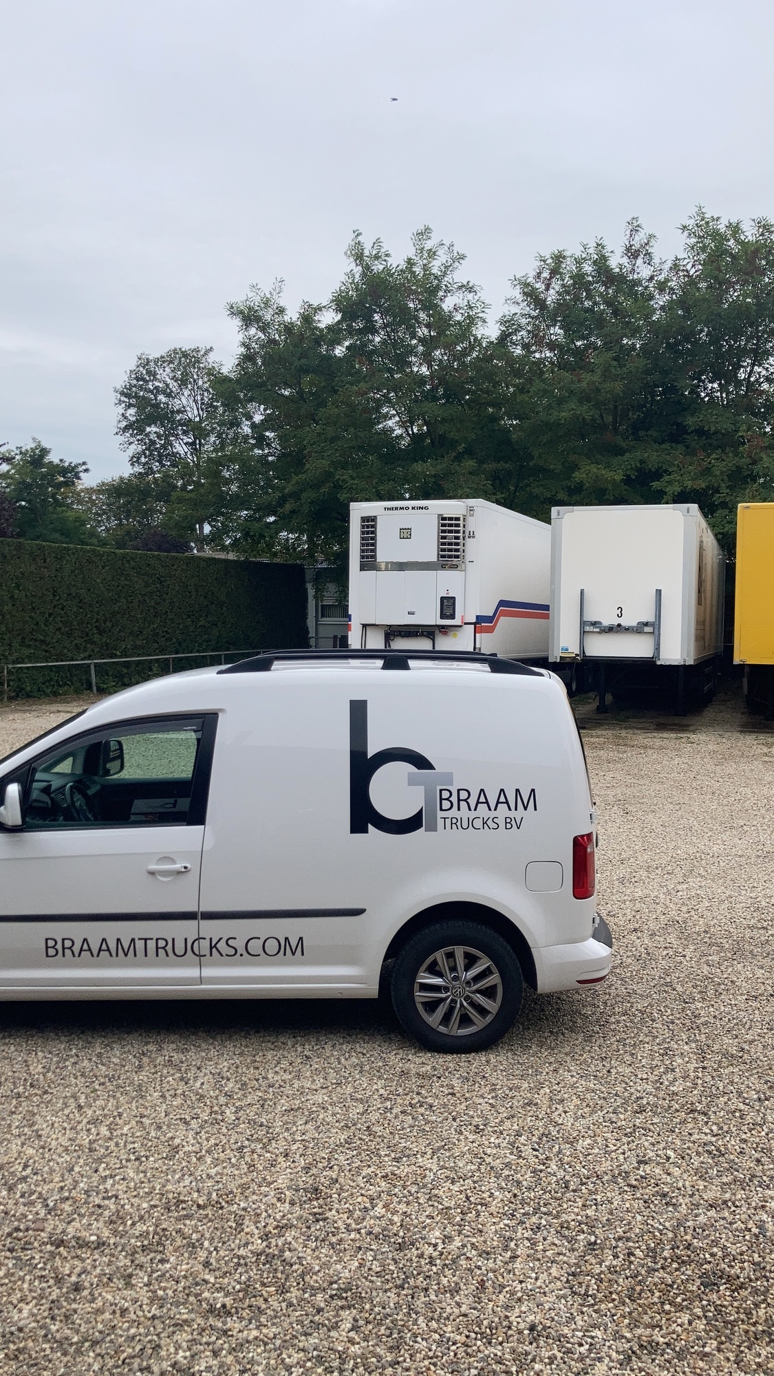 BRAAM TRUCKS & TRAILER VERHUUR B.V. undefined: photos 15